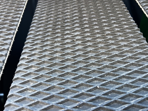 2019 John Deere 560R - Photo15