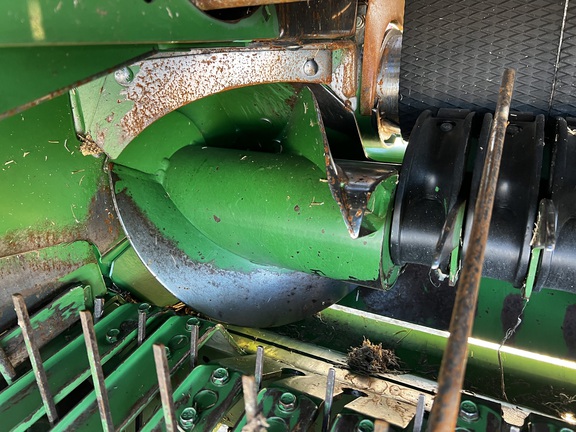 2019 John Deere 560R - Photo21