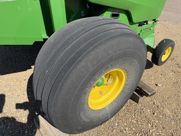 2019 John Deere 560R - Photo12