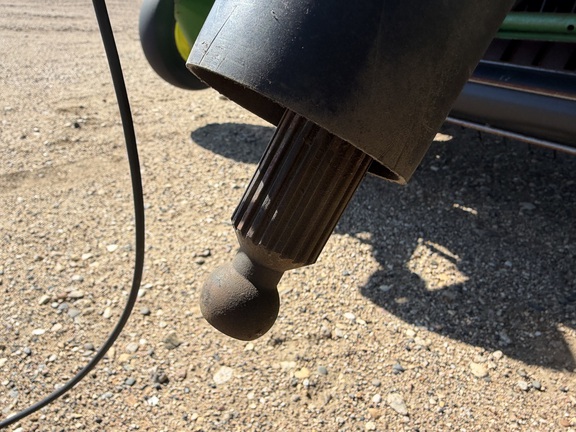 2019 John Deere 560R - Photo17