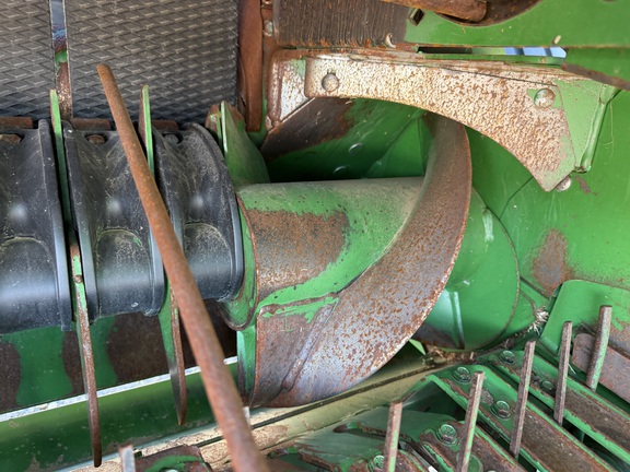 2019 John Deere 560R - Photo19