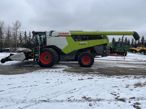 2020 Claas 8800