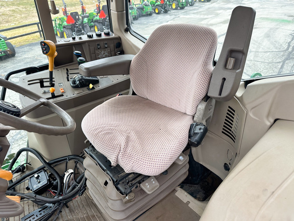 2013 John-Deere 6105M