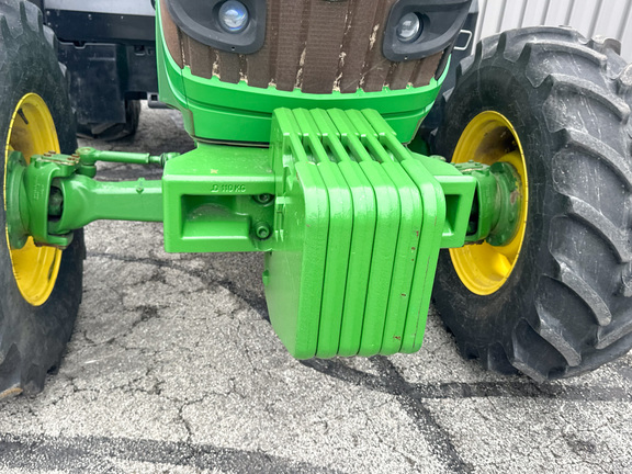 2013 John-Deere 6105M