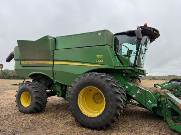 Photo of 2020 John Deere S780