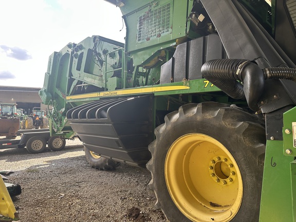 2012 John Deere 7760 Photo 3