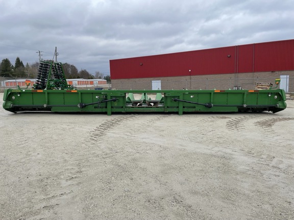 2013 John Deere 616C thumbnail 5