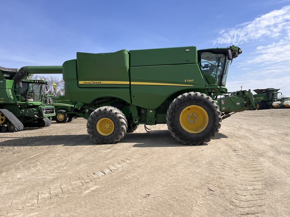 2024 John Deere S790 - Photo2
