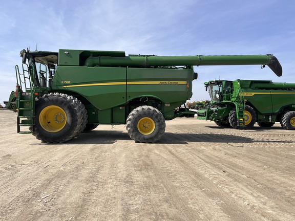2024 John Deere S790 - Photo6