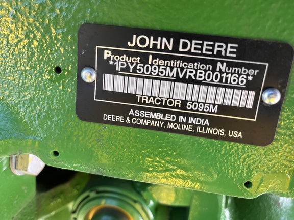 2025 John Deere 5095M - Photo35