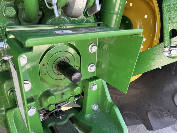 2025 John Deere 5095M - Photo29