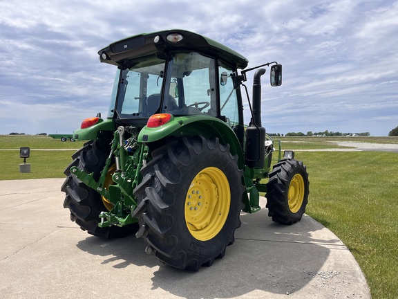 2025 John Deere 5095M - Photo6