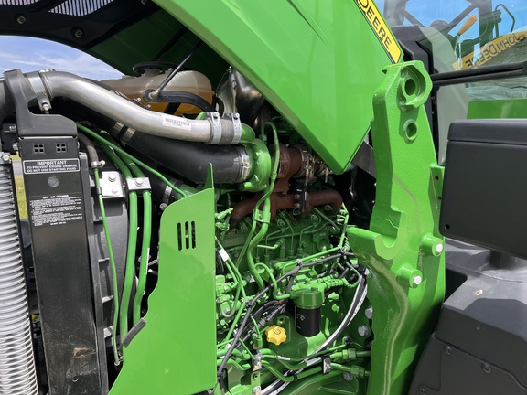 2025 John Deere 5095M - Photo23