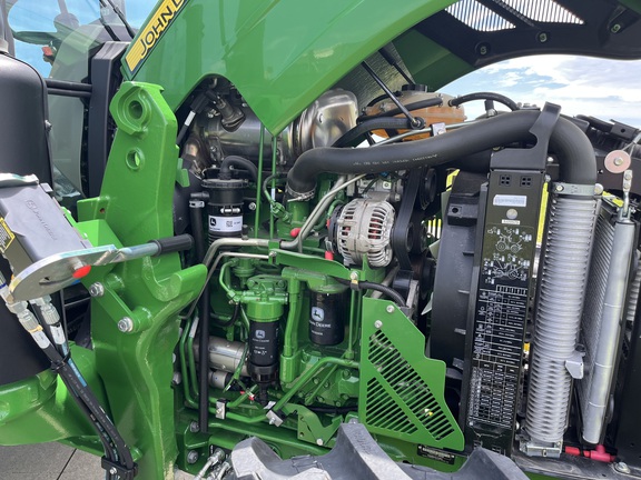 2025 John Deere 5095M - Photo24