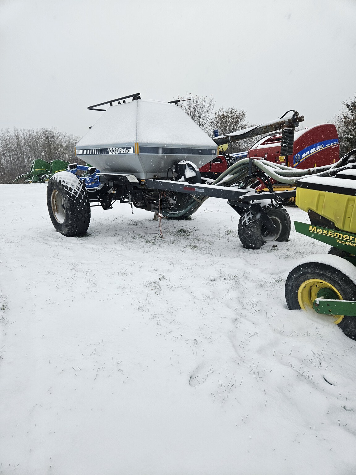 2002 John Deere 1760NT Image 3