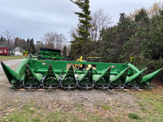2009 John Deere 608C Image 1