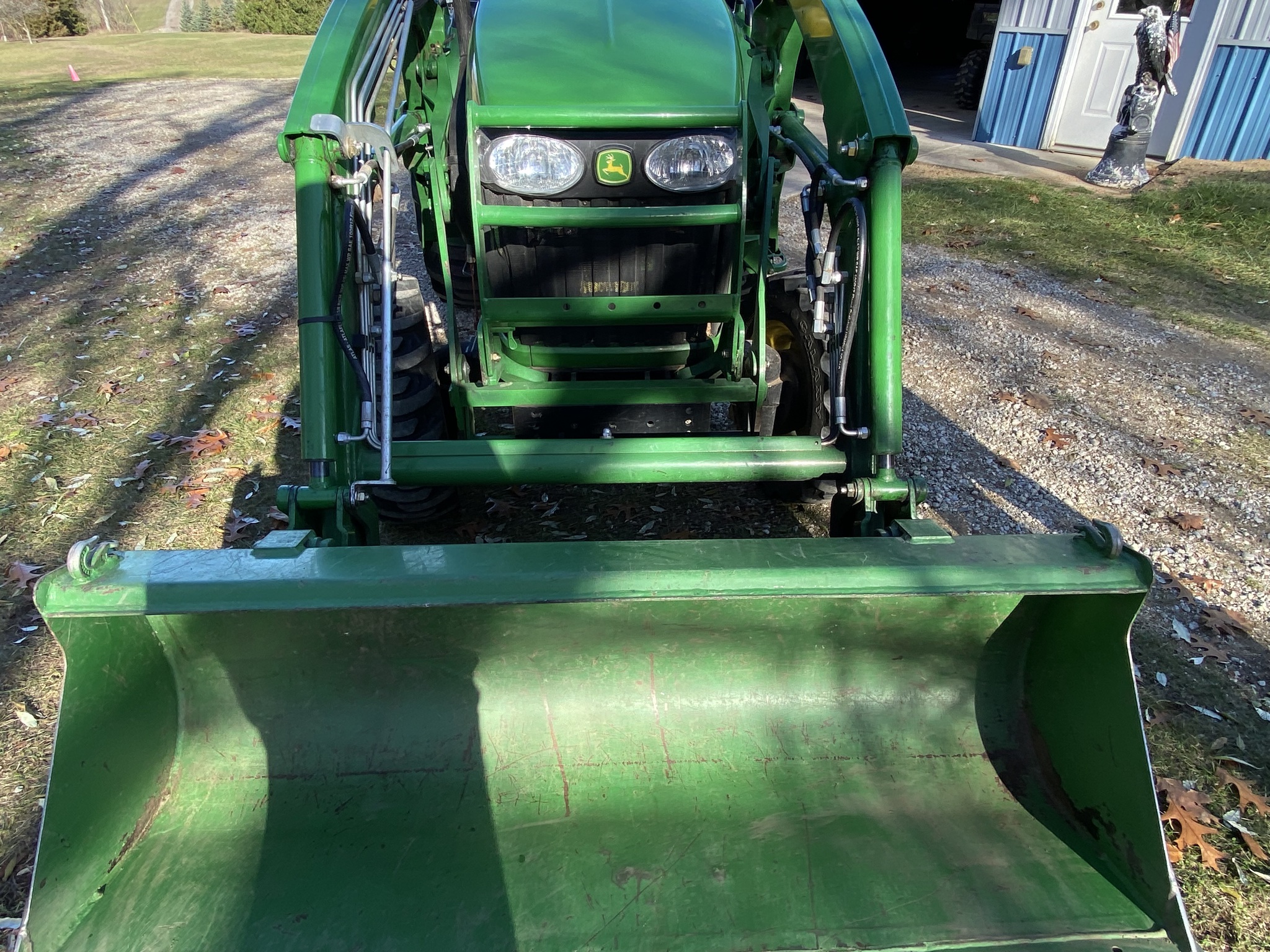 2011 John Deere 3520 Image 12