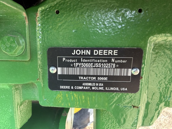 2025 John Deere 5060E - Photo26