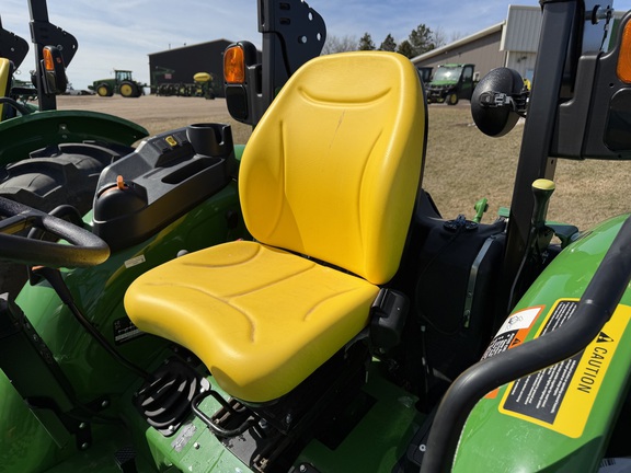 2025 John Deere 5060E - Photo20