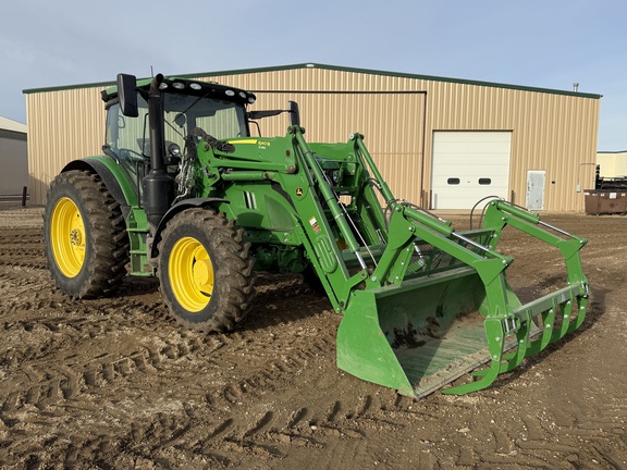  John Deere 6155R
