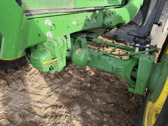 2021 John Deere 6155R - Photo11