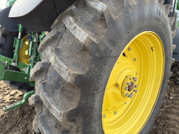2021 John Deere 6155R - Photo15