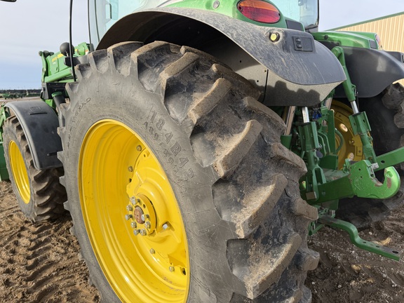 2021 John Deere 6155R - Photo16
