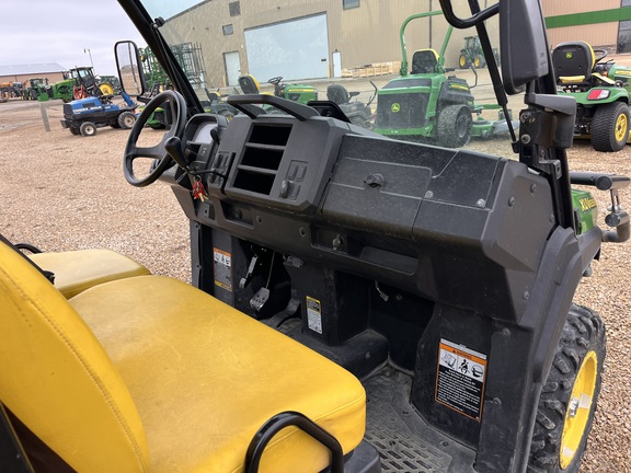 2018 John Deere XUV 835M - Photo23