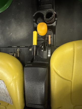 Photo of 2011 John Deere XUV 825I GREEN