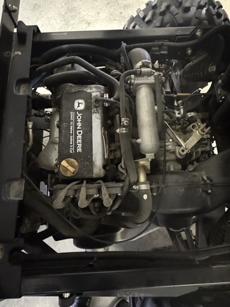 Photo of 2011 John Deere XUV 825I GREEN