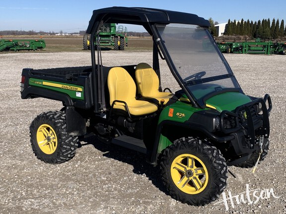 Photo of 2011 John Deere XUV 825I GREEN