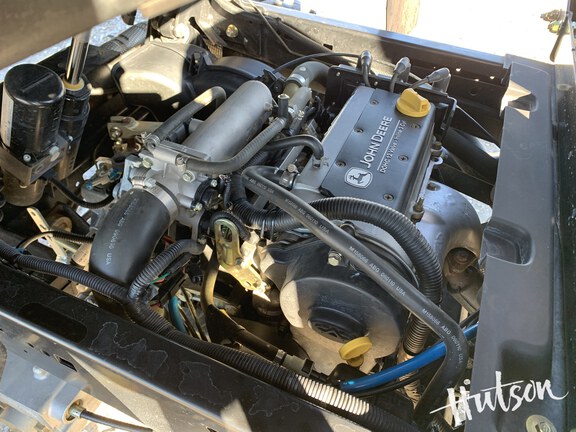 Photo of 2011 John Deere XUV 825I GREEN