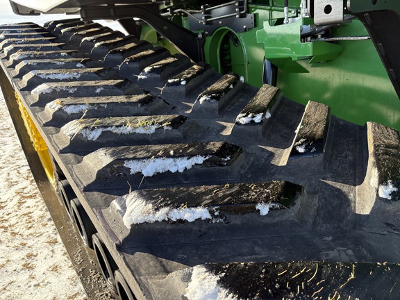 2025 John Deere 9RT 590 - Photo6