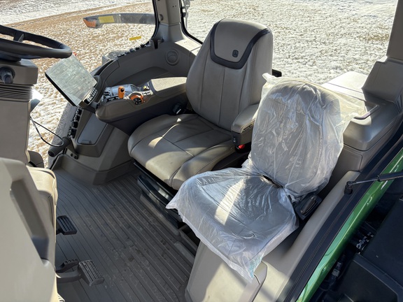 2025 John Deere 9RT 590 - Photo8