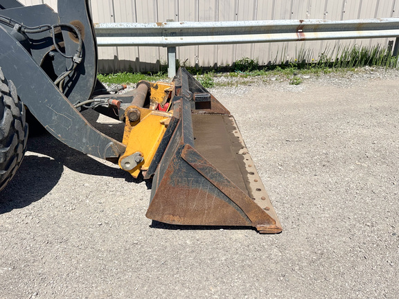 2021 John-Deere 304L