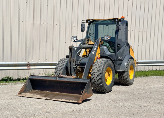 2021 John-Deere 304L