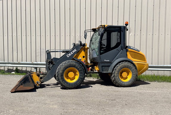 2021 John-Deere 304L