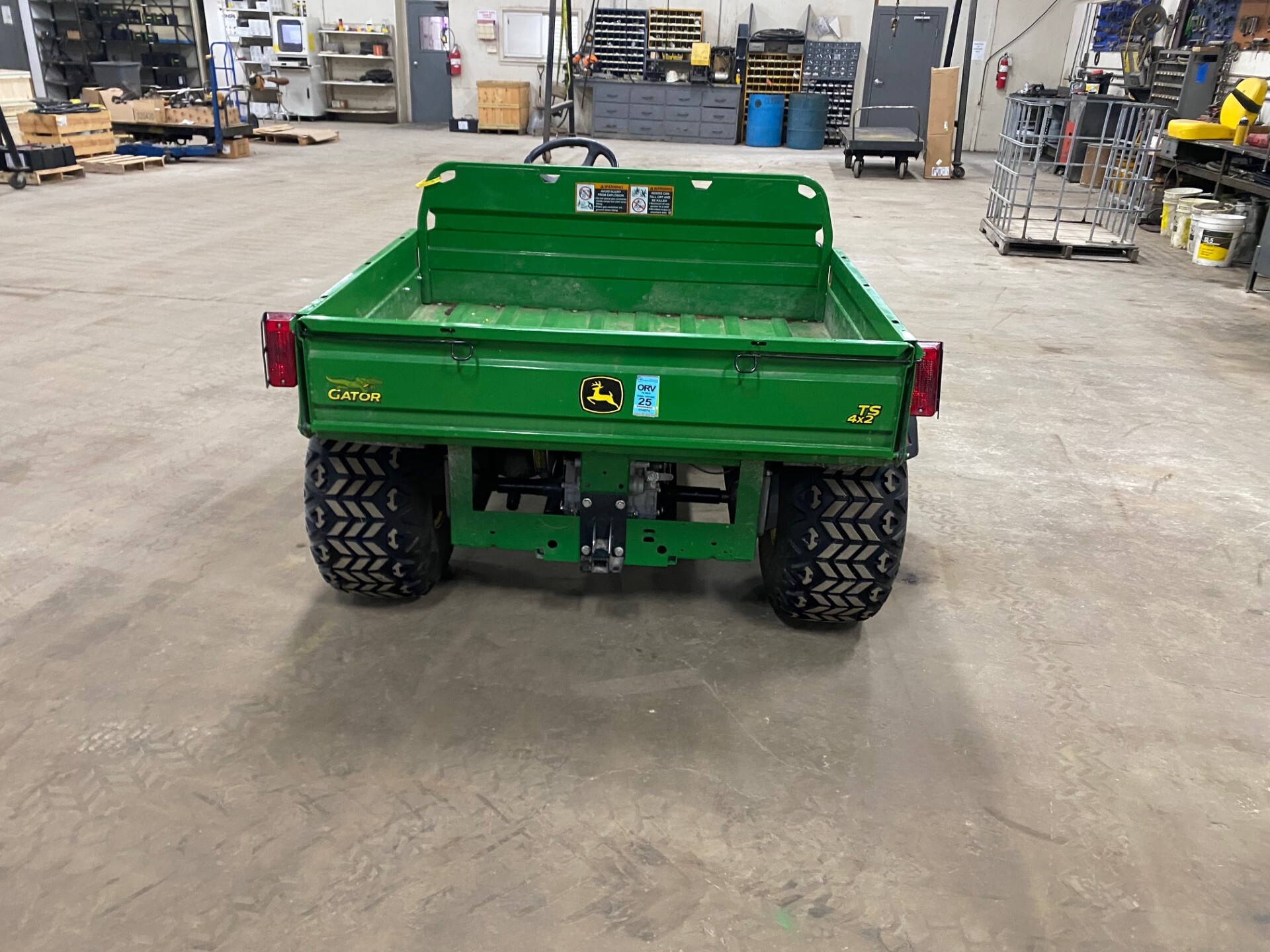 2021 John Deere TS 4X2 Image 4