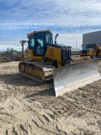 2024 John Deere 750L