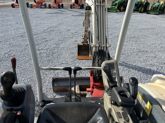 2020 Takeuchi TB240-10