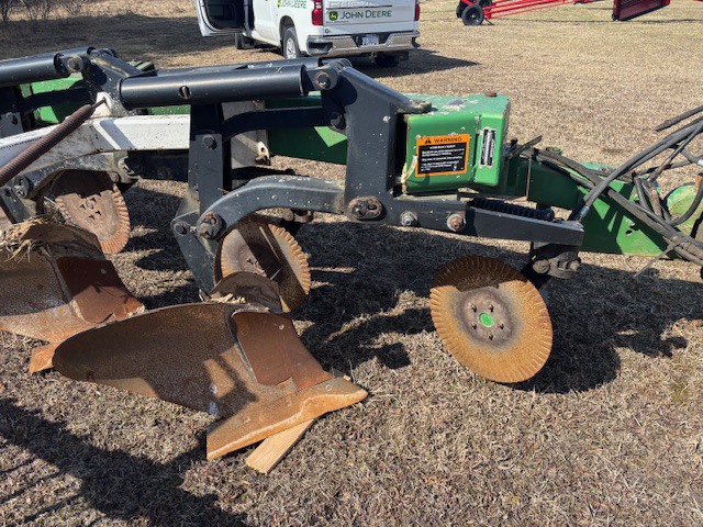 1994 John Deere 2810 Image 2