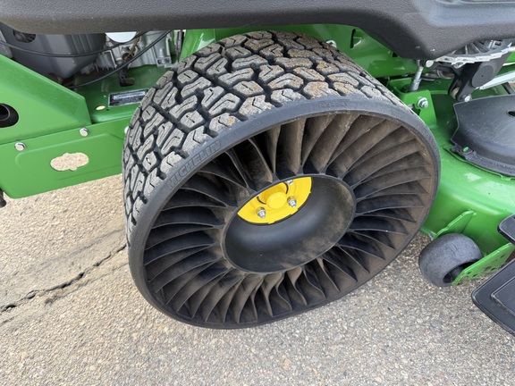 2021 John Deere Z930M - Photo12