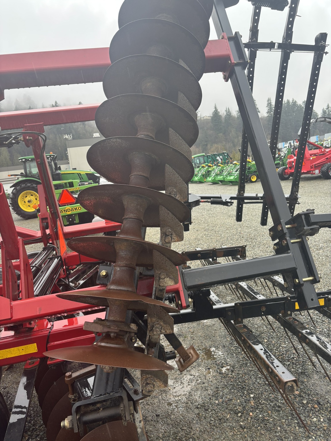 2010 Case IH 340 Image 3