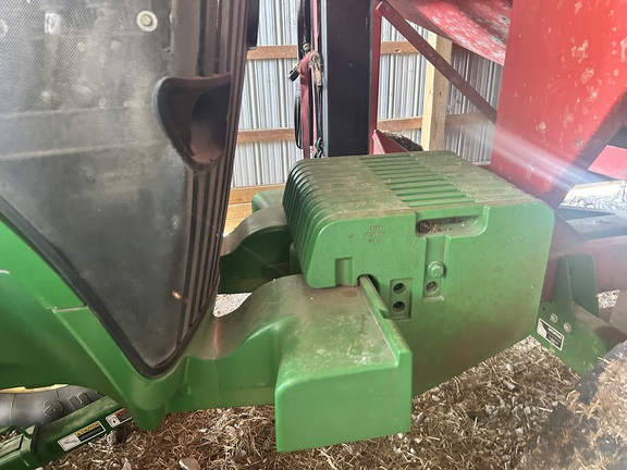 Photo of 2011 John Deere 7230R