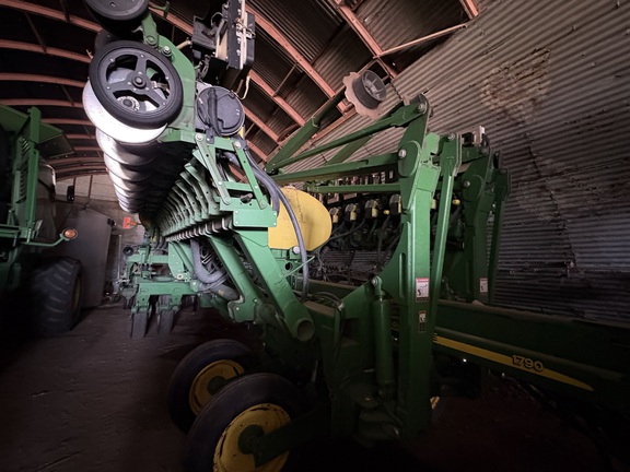  John Deere 1790