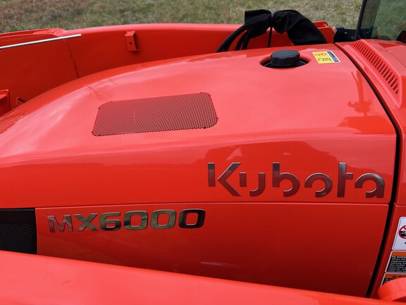 2024 Kubota MX6000-8