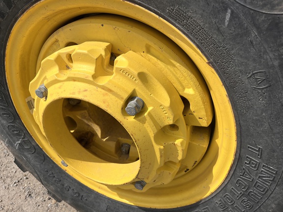 2017 John Deere 5065E - Photo22