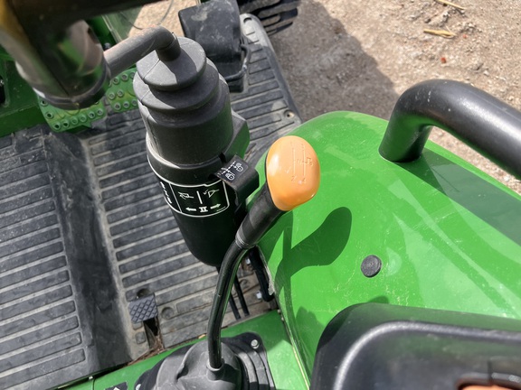 2017 John Deere 5065E - Photo35