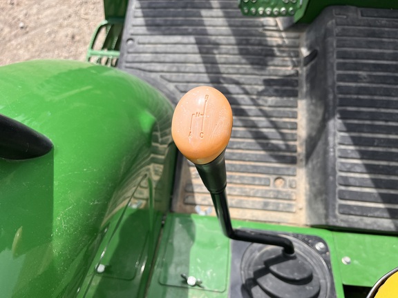 2017 John Deere 5065E - Photo36