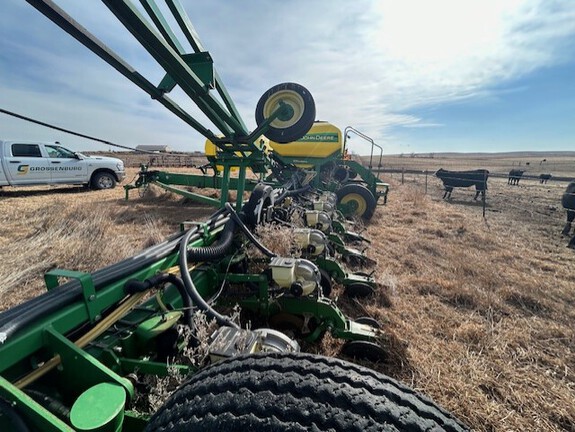 2004 John Deere 1770NT CCS (18th thumbnail)
